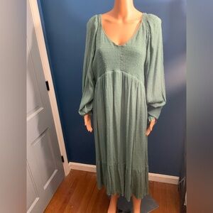 Chic Long Sleeve Green Dress